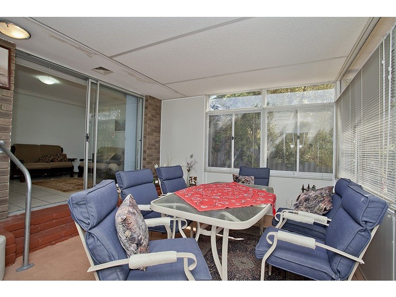 17 Wayfarer Road, Heathridge WA 6027