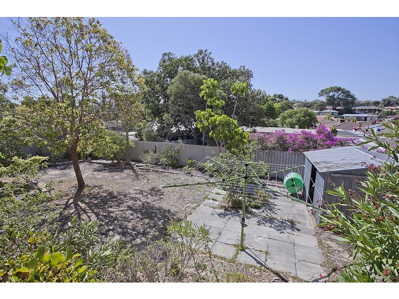 17 Wayfarer Road, Heathridge WA 6027