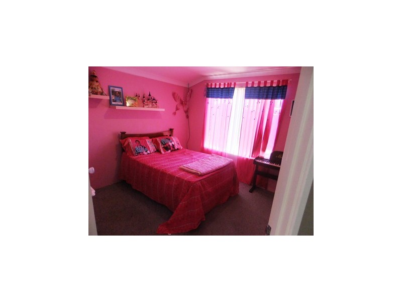 35 San Teodoro Avenue, Sinagra WA 6065