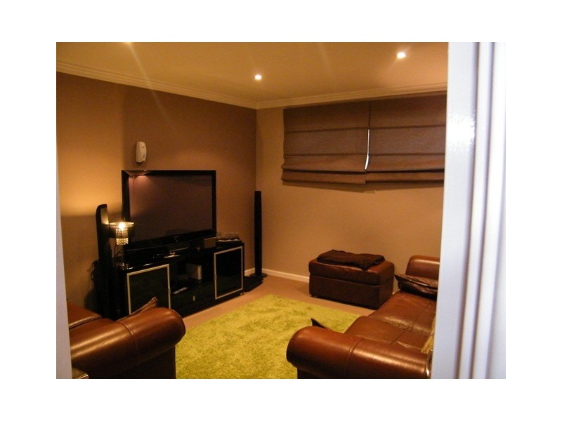 4 Balliol Elbow, Kinross WA 6028