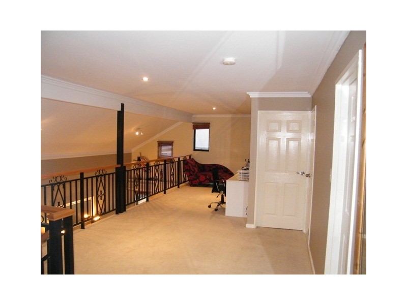 4 Balliol Elbow, Kinross WA 6028