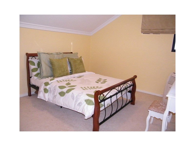 4 Balliol Elbow, Kinross WA 6028