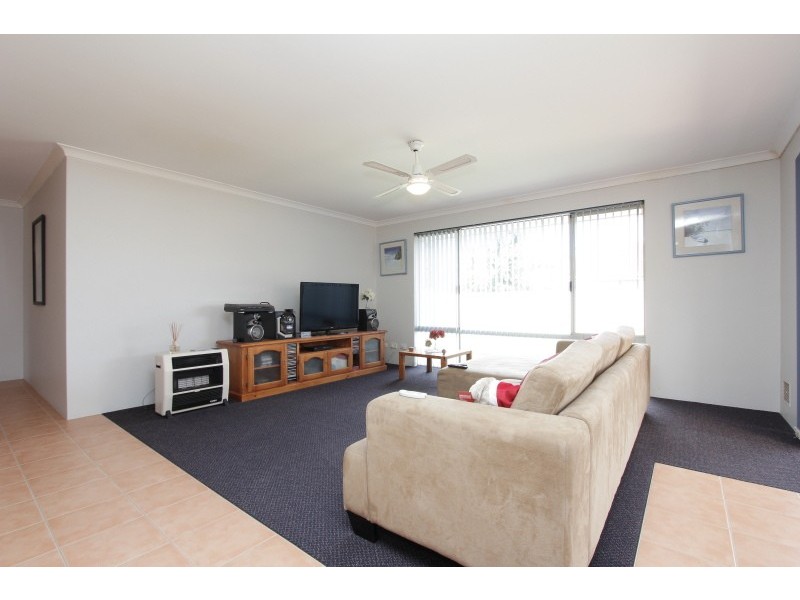 1 Haily Pass, Tapping WA 6065