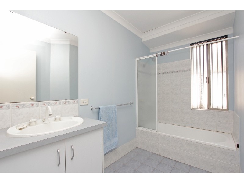 1 Haily Pass, Tapping WA 6065