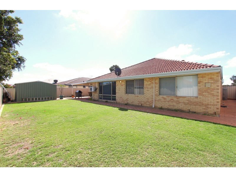 1 Haily Pass, Tapping WA 6065