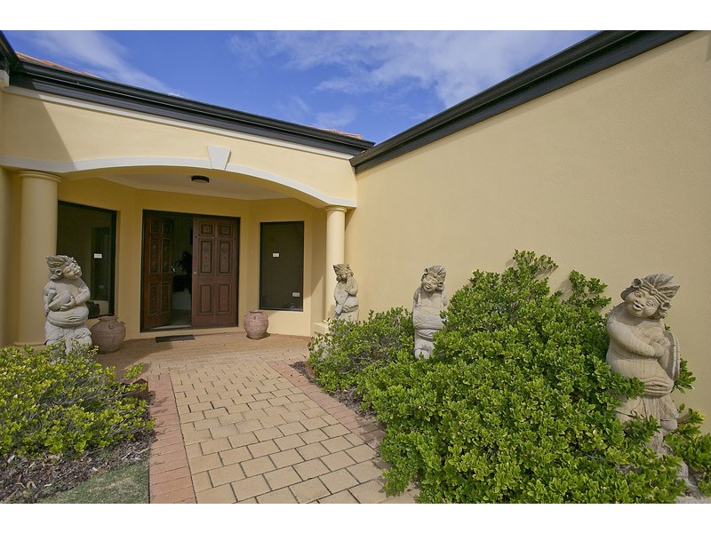 62 La Grange Loop, Currambine WA 6028