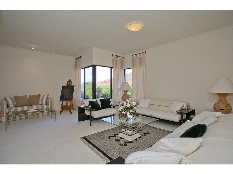 62 La Grange Loop, Currambine WA 6028