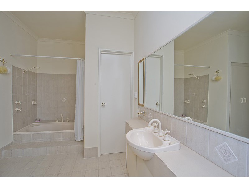 62 La Grange Loop, Currambine WA 6028