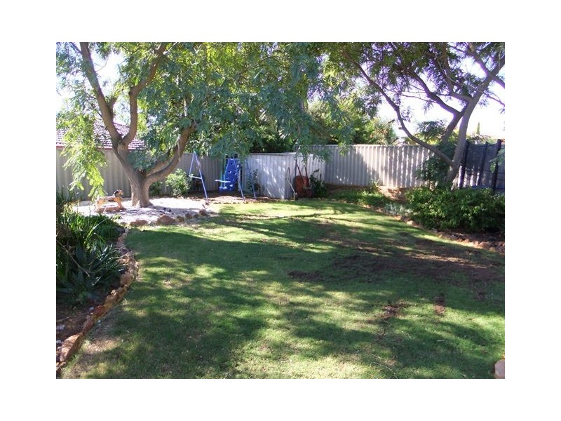 33 Manyarra Turn, Joondalup WA 6027