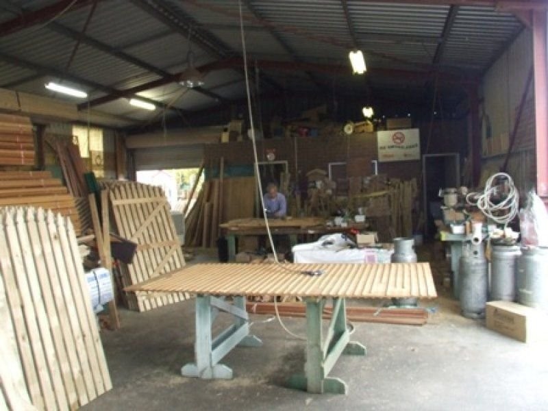 8 Kitson Place, Maddington WA 6109