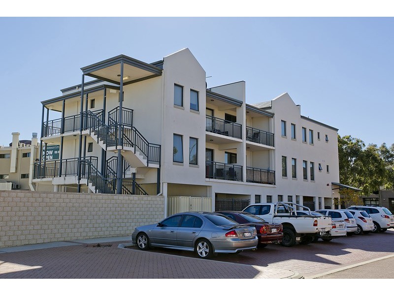 10/22 Grand Boulevard, Joondalup WA 6027