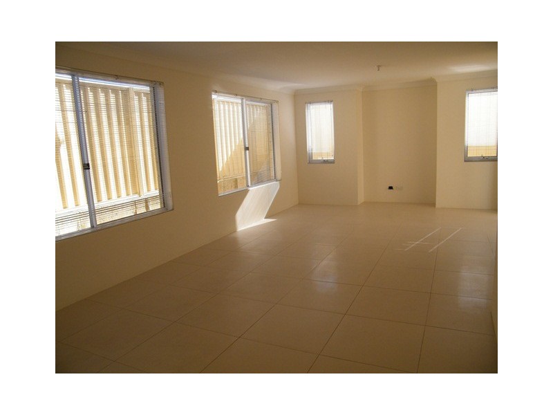 38C Eastbourne Crescent, Nollamara WA 6061