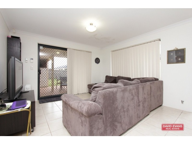 17 Whitland Street, Butler WA 6036