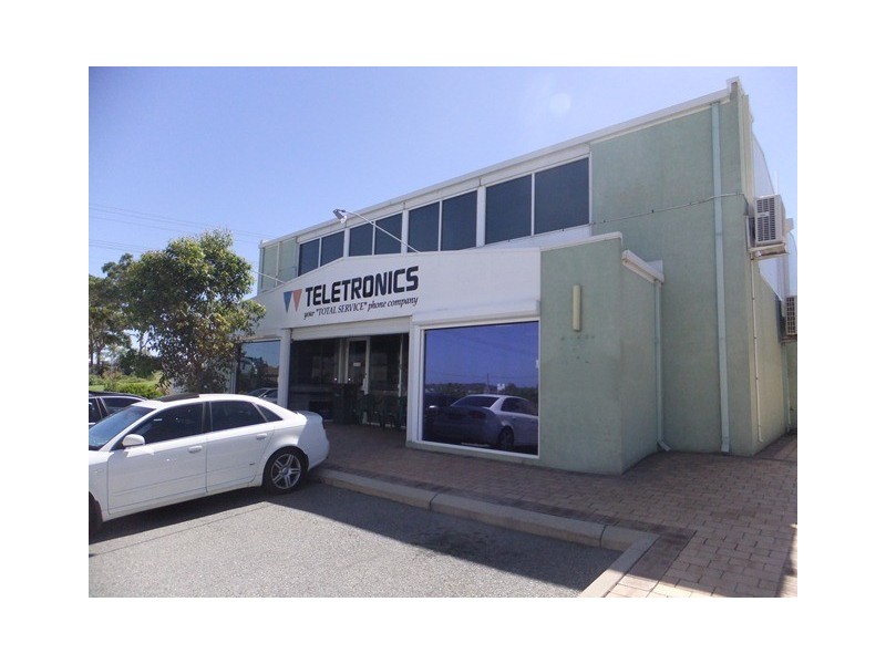 1/32 Buckingham Drive, Wangara WA 6065