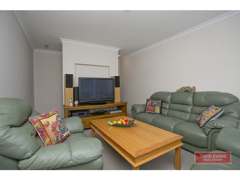 16 Bagatelle Road, Landsdale WA 6065