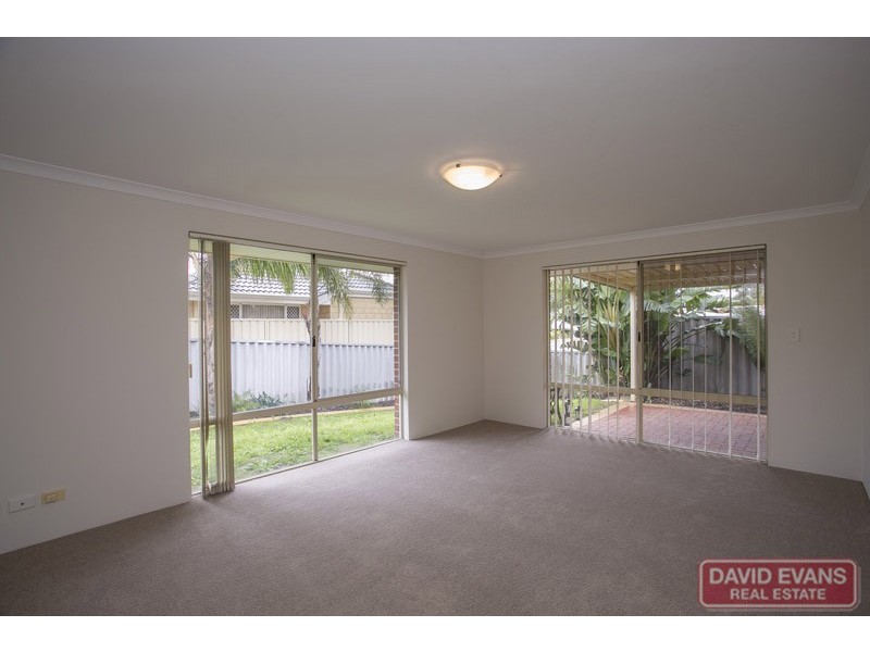 107 Roxburgh Circle, Kinross WA 6028