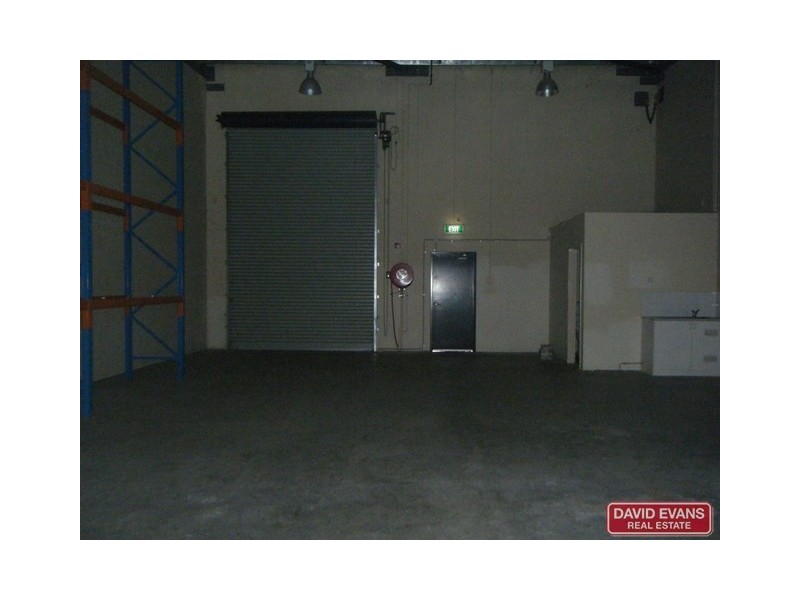 1/4 Dellamarta Road, Wangara WA 6065