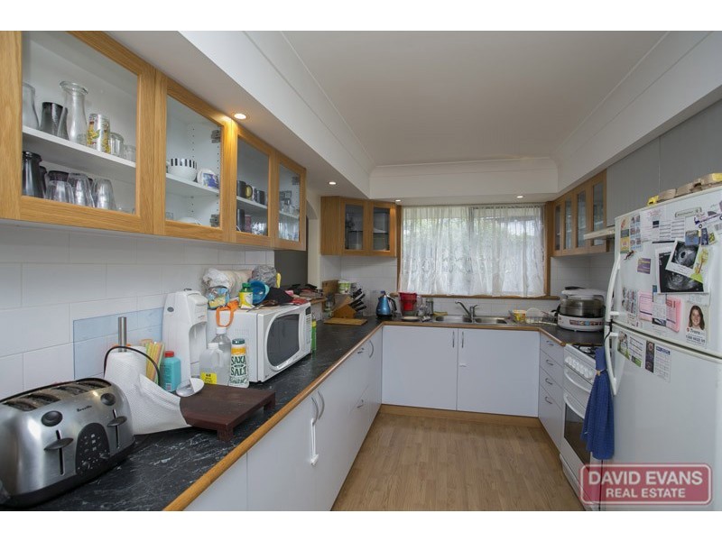 4 Malak Court, Wanneroo WA 6065