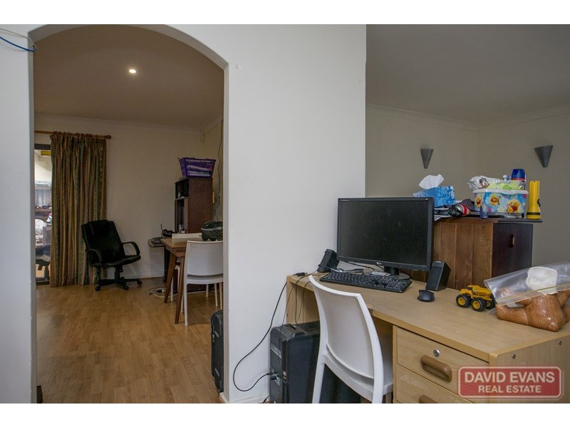 4 Malak Court, Wanneroo WA 6065