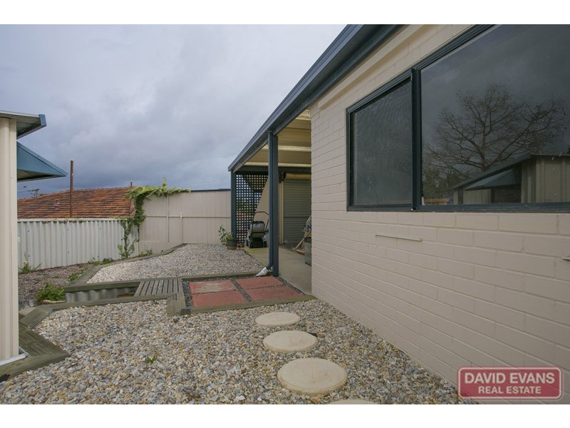 4 Malak Court, Wanneroo WA 6065