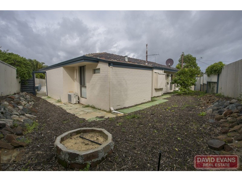 4 Malak Court, Wanneroo WA 6065