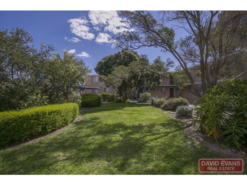 10/116 Royal Street, Tuart Hill WA 6060