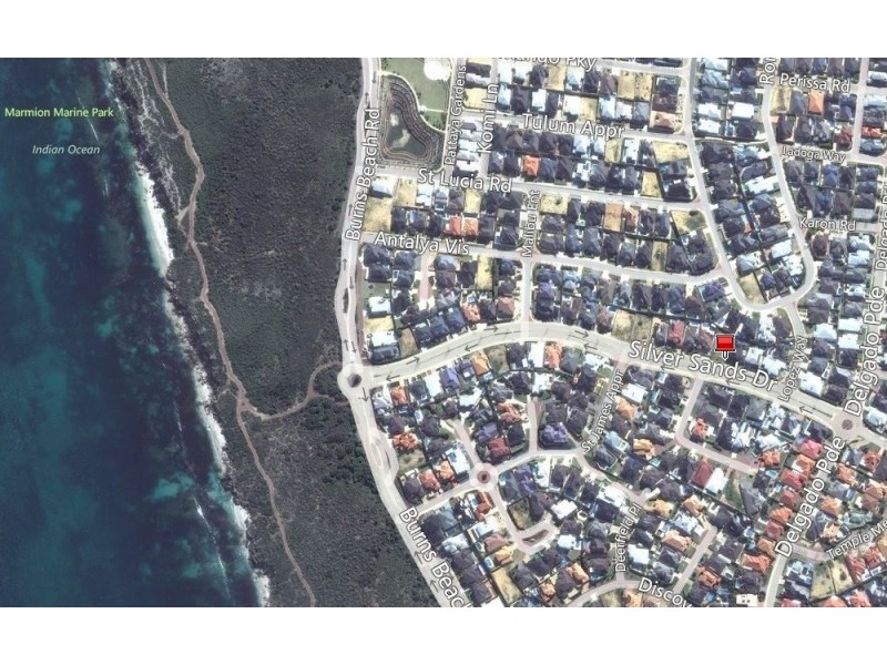 44 Silver Sands Drive, Iluka WA 6028