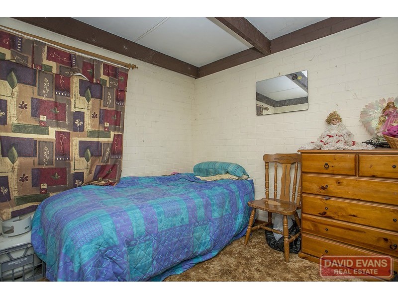 25 Finchley Crescent, Balga WA 6061