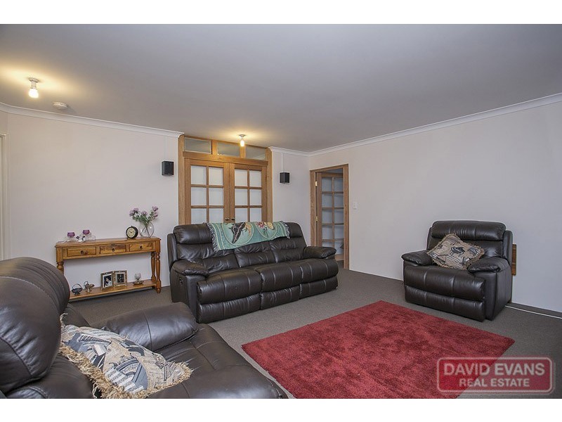 10 Pintaudi Court, Landsdale WA 6065