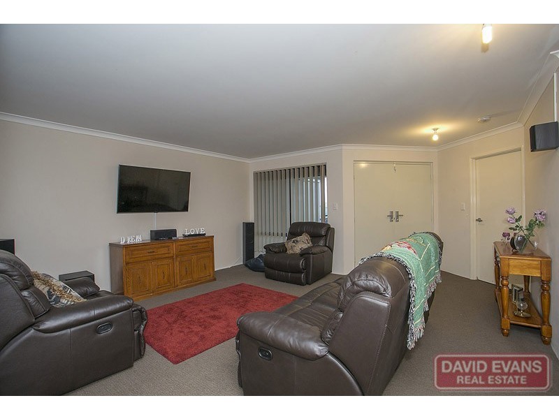 10 Pintaudi Court, Landsdale WA 6065