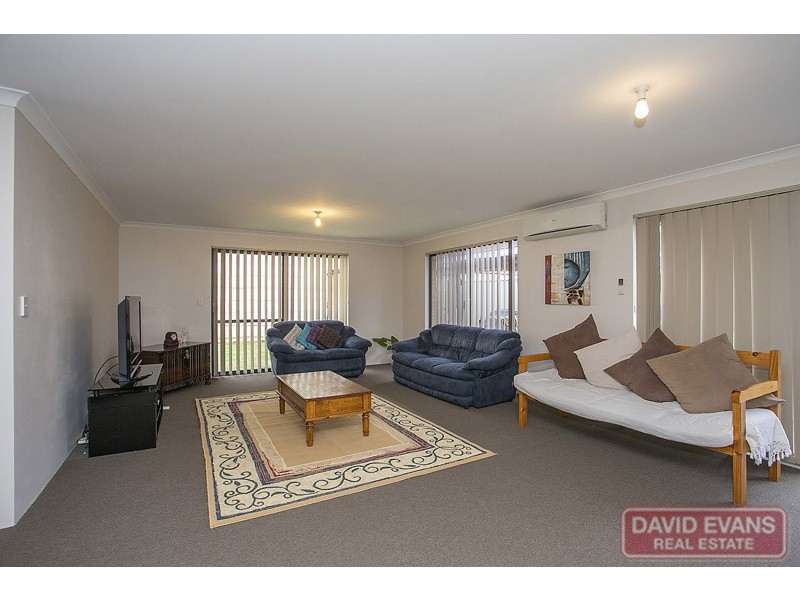 10 Pintaudi Court, Landsdale WA 6065
