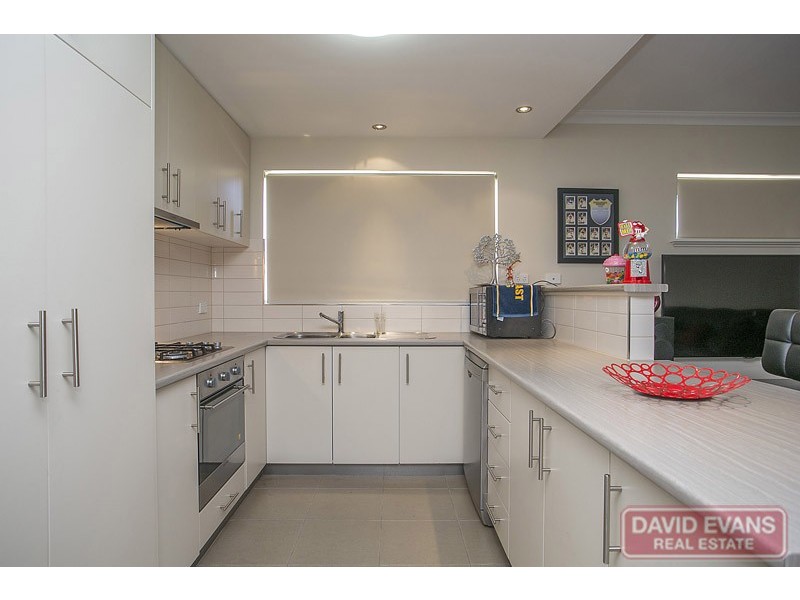 19 Verdello Way, Pearsall WA 6065