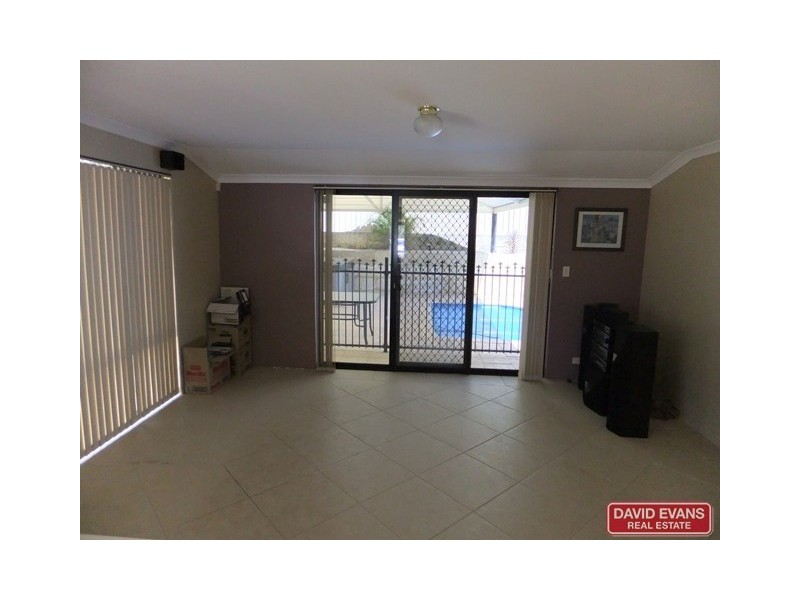 31 Middleton Road, Alexander Heights WA 6064