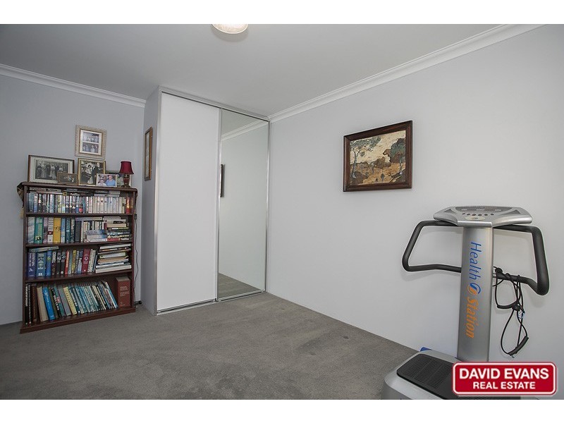 12 Chalkwell Bend, Landsdale WA 6065