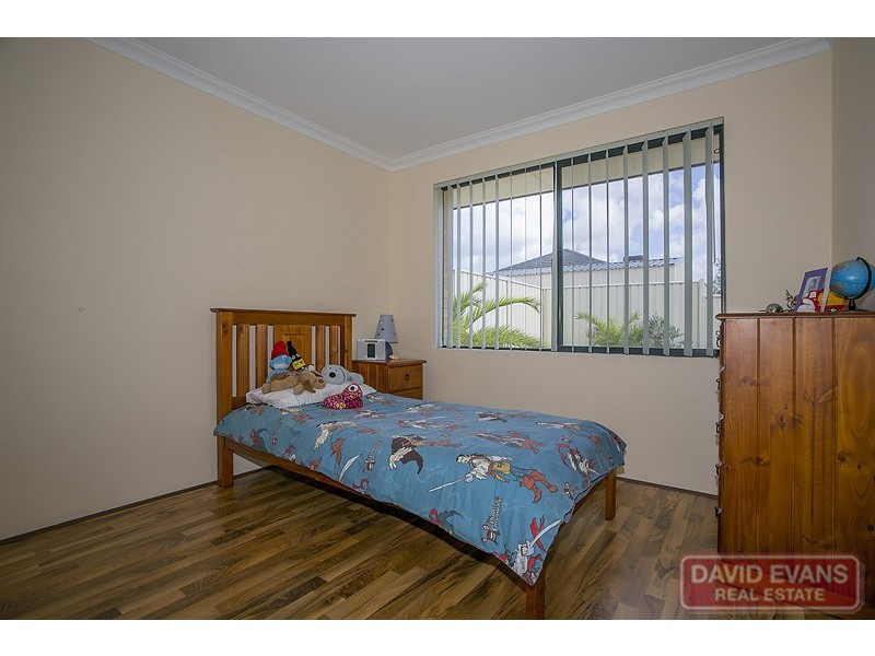 63 Archimedes Crescent, Tapping WA 6065