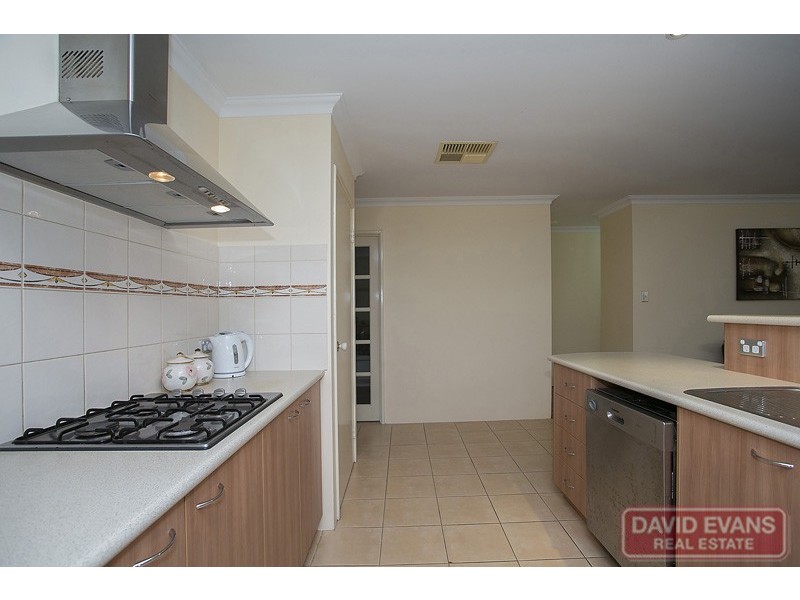 63 Archimedes Crescent, Tapping WA 6065