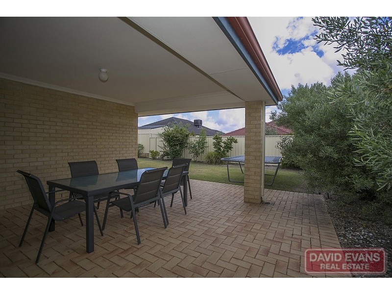 63 Archimedes Crescent, Tapping WA 6065
