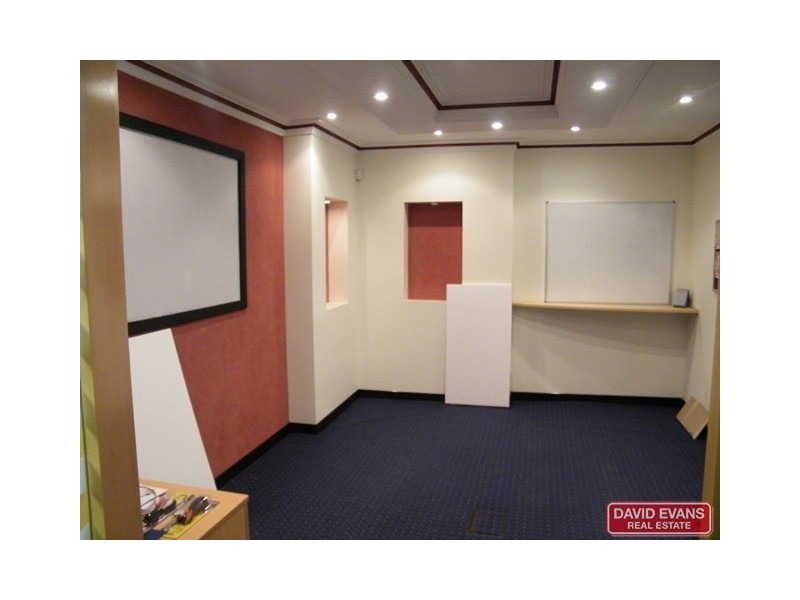 10/7 Prindiville Drive, Wangara WA 6065