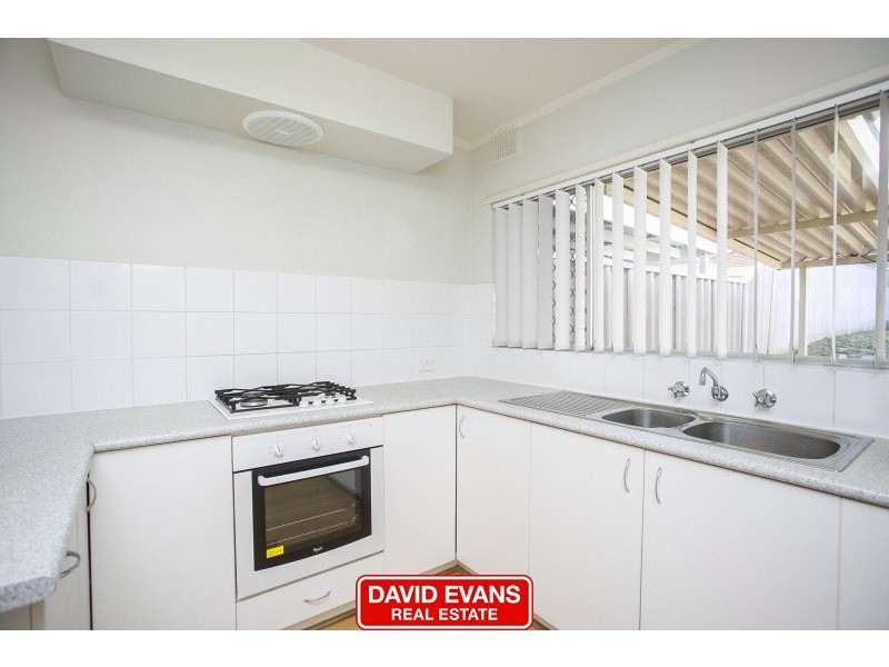 5C Brecknock Way, Girrawheen WA 6064