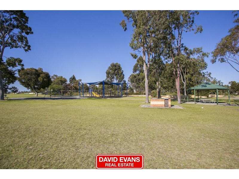 5C Brecknock Way, Girrawheen WA 6064