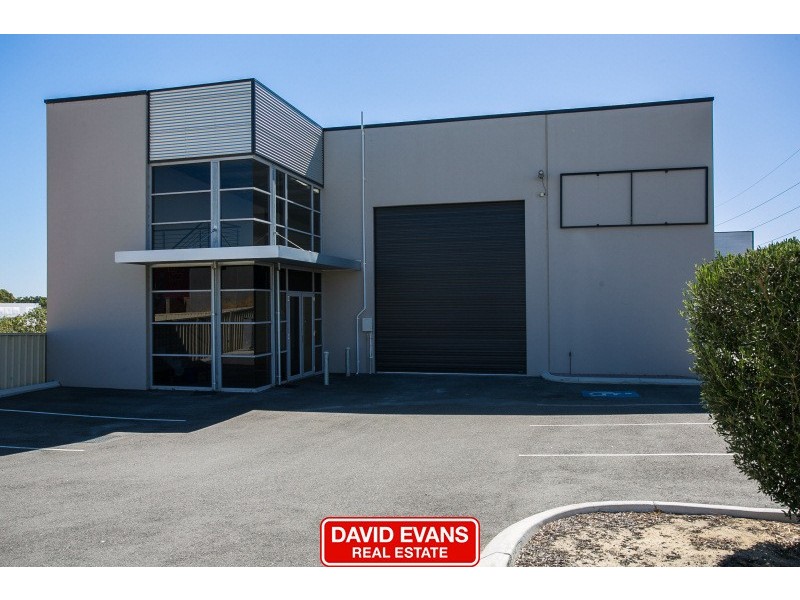 2/2 Bombardier Road, Wangara WA 6065