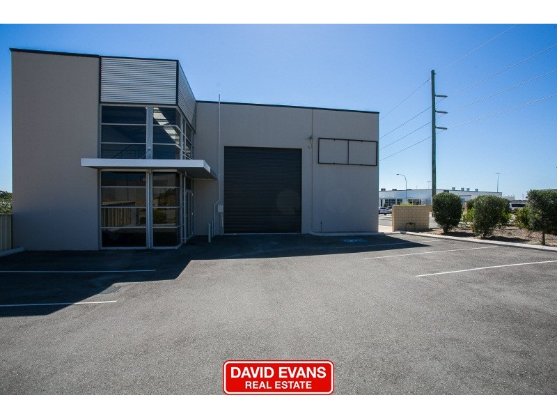 2/2 Bombardier Road, Wangara WA 6065