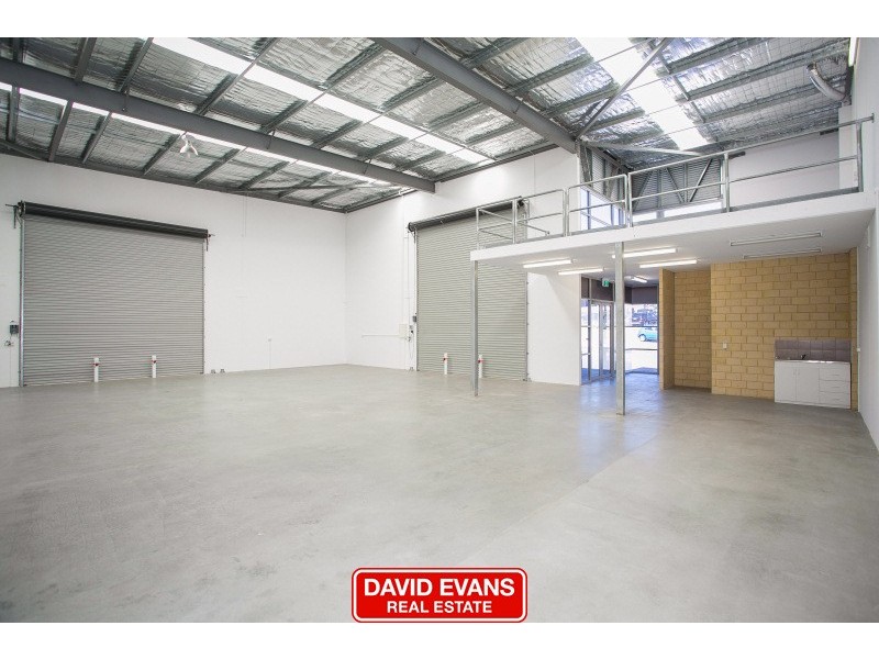 2/2 Bombardier Road, Wangara WA 6065