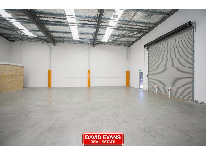 2/2 Bombardier Road, Wangara WA 6065