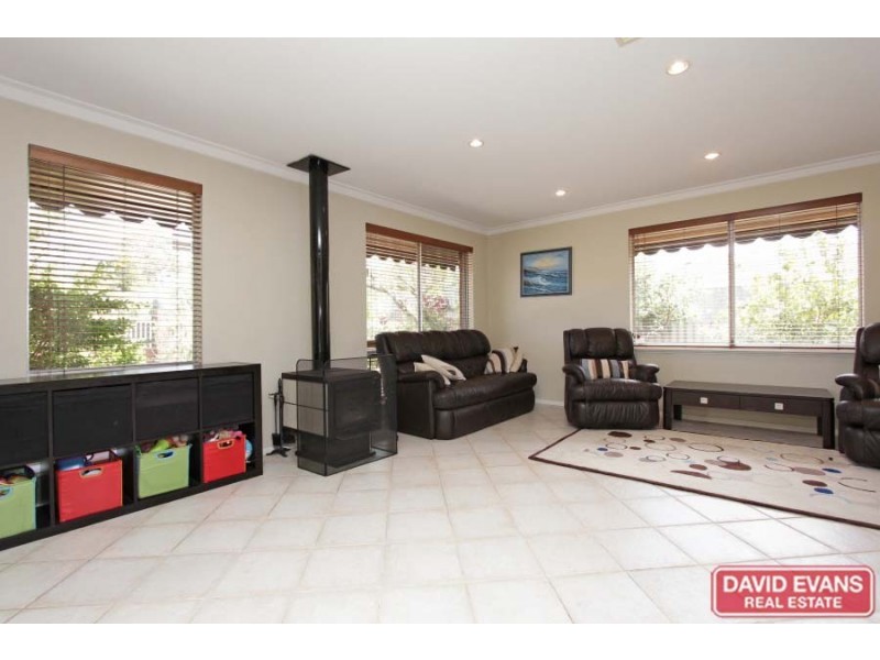 53 Simpson Drive, Padbury WA 6025