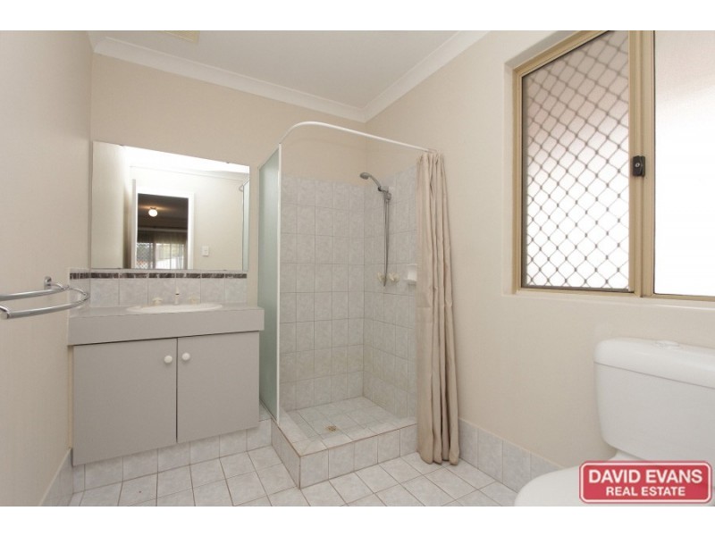 6 Aqua Court, Banksia Grove WA 6031