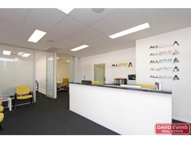 104/6 Walsh Loop, Joondalup WA 6027