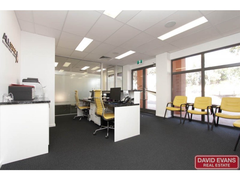 104/6 Walsh Loop, Joondalup WA 6027