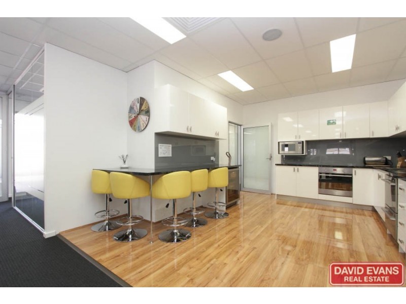 104/6 Walsh Loop, Joondalup WA 6027