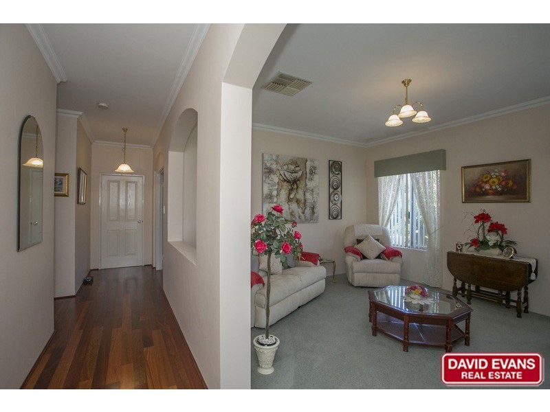 405 Kingsway, Landsdale WA 6065